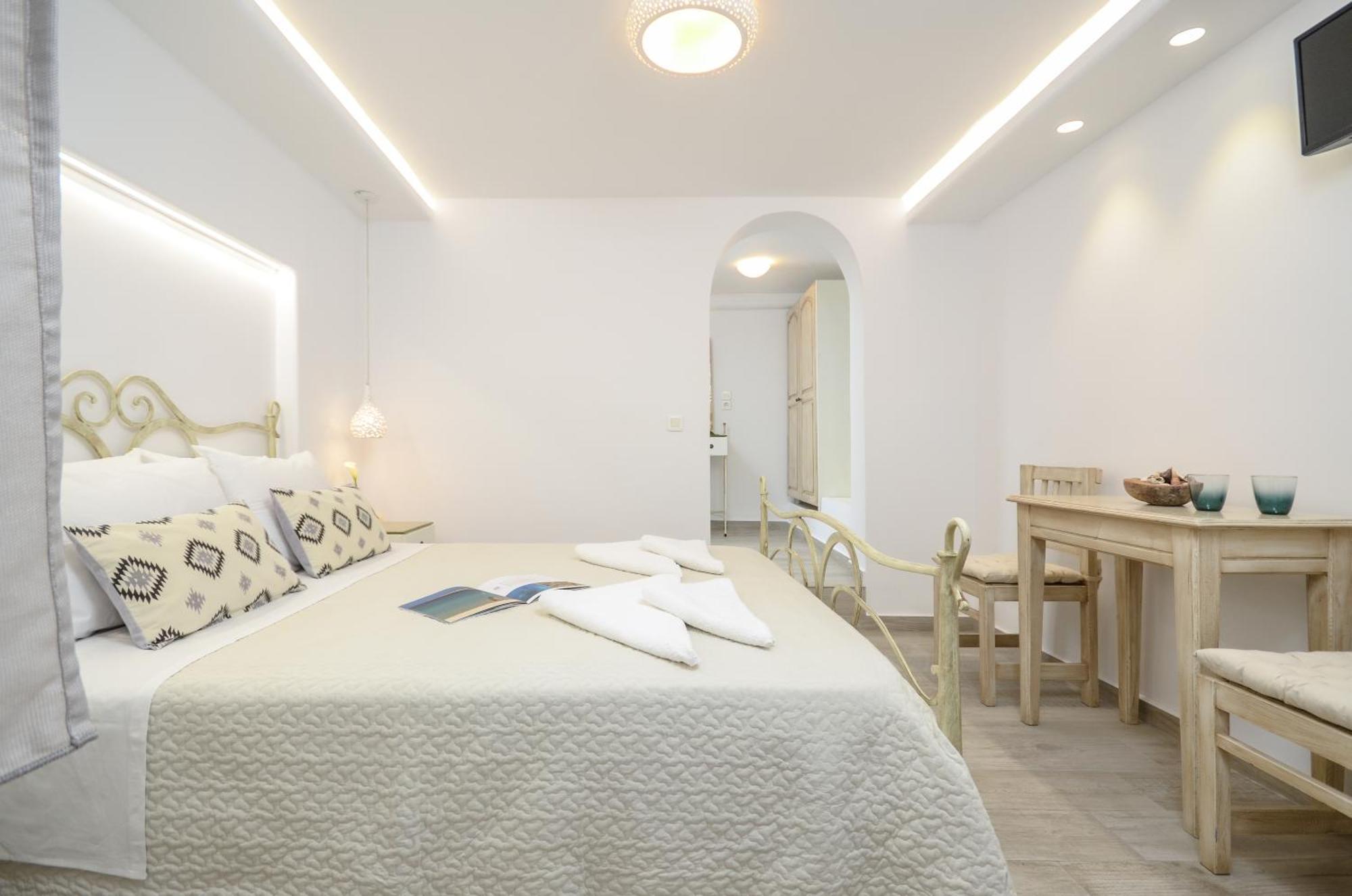 Sofi Pension Naxos City Exterior photo